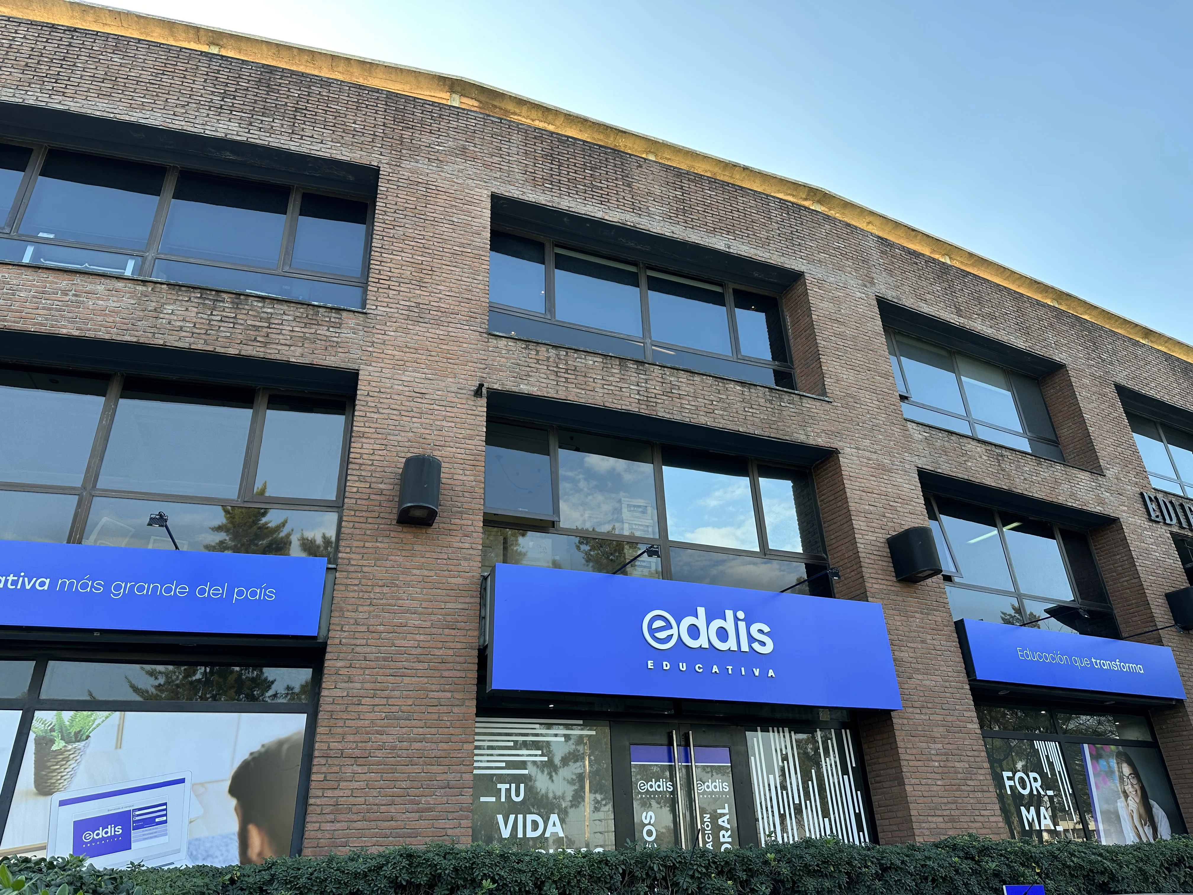 Sede Eddis Educativa — exterior